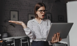 Laravel в production: уровни логирования и трассировка запросов через Correlation ID